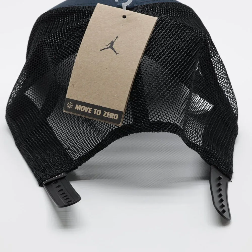 Jordan Rise Adjustable Fit Breathable Structured Hat Black/Navy Unisex‎ Size M/L